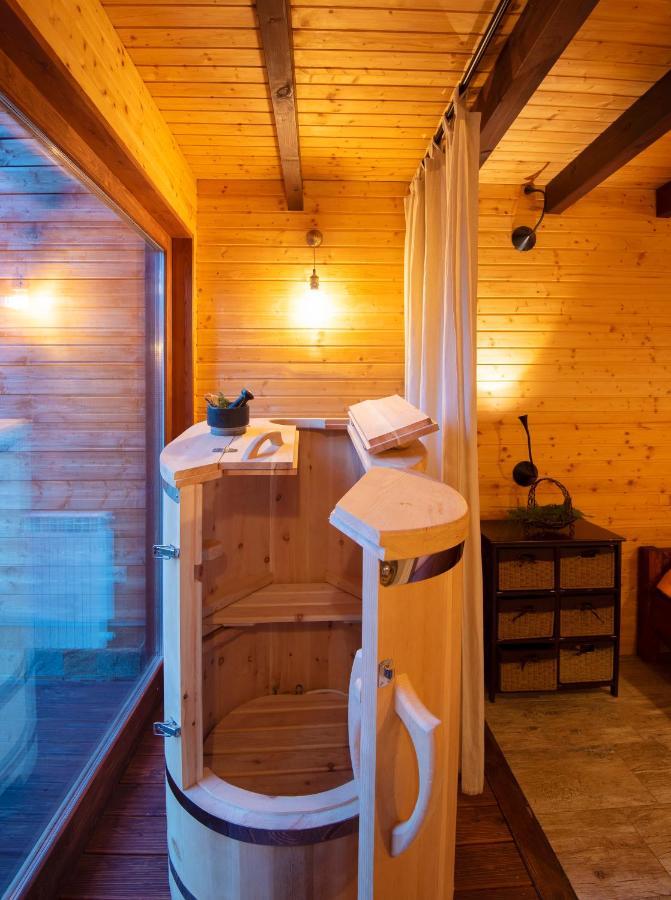 Pinus Villas Lodge With Private Jacuzzi & Phyto-Sauna Retreat Zheleznitsa Buitenkant foto