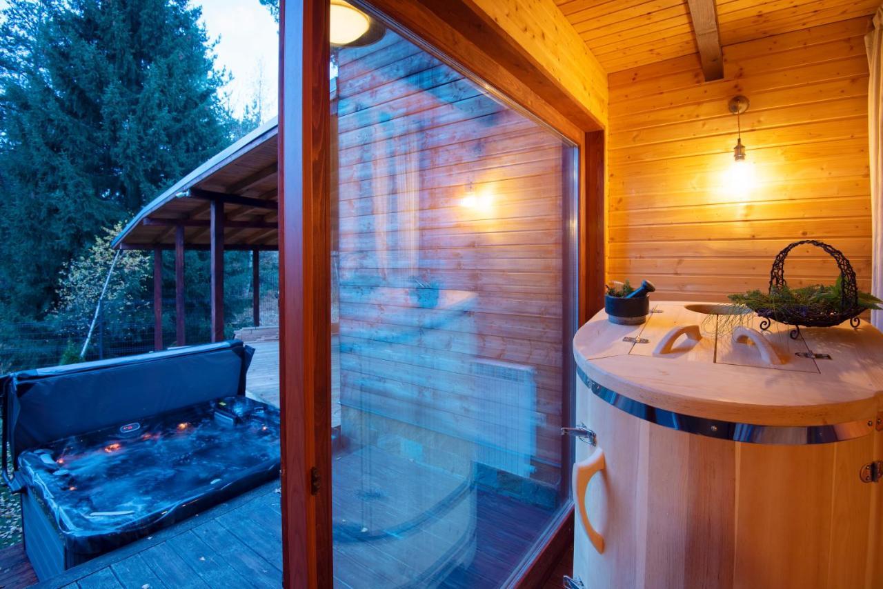 Pinus Villas Lodge With Private Jacuzzi & Phyto-Sauna Retreat Zheleznitsa Buitenkant foto